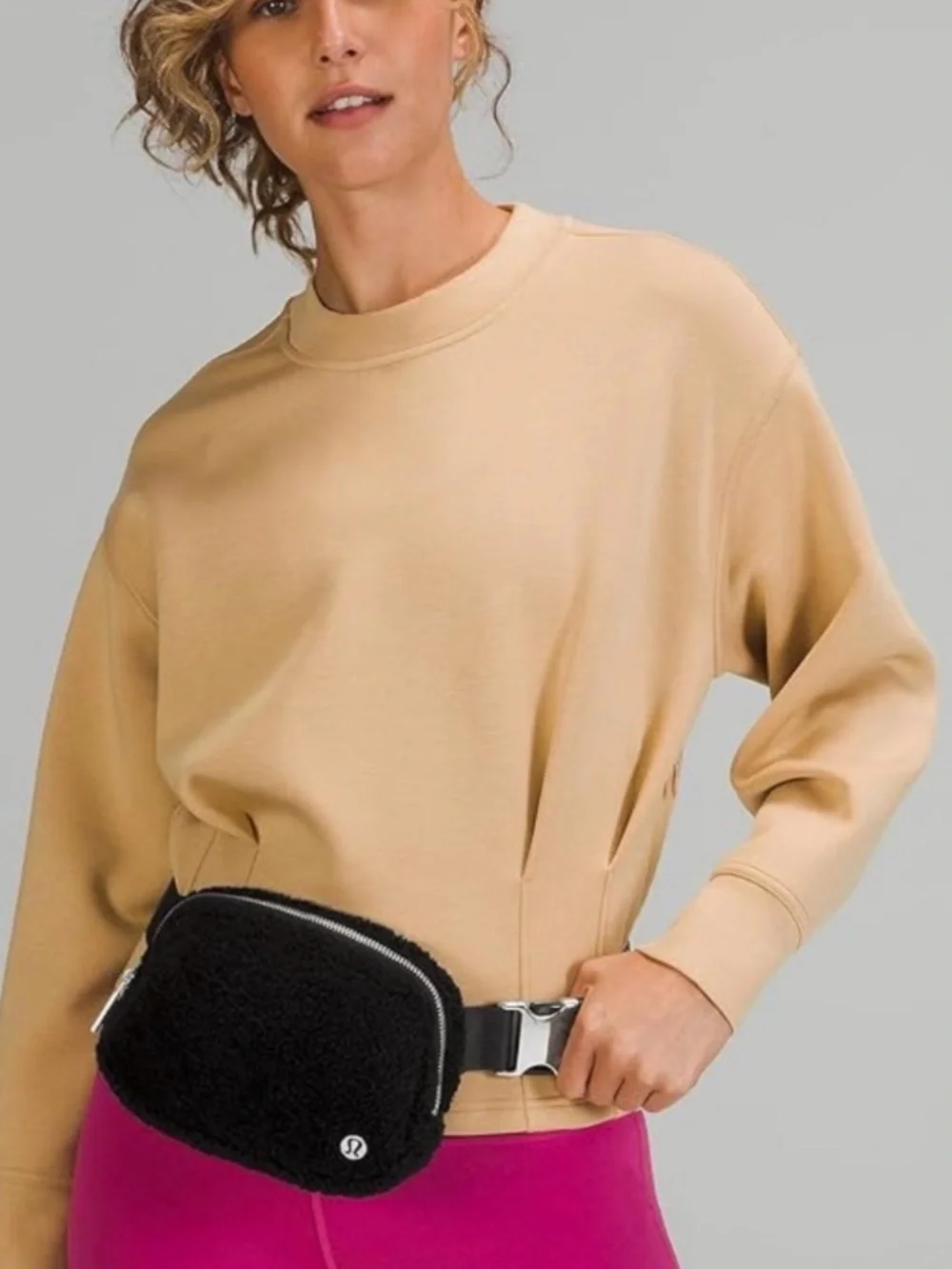 Lululemon Black Sherpa Everywhere Belt Bag 1L
